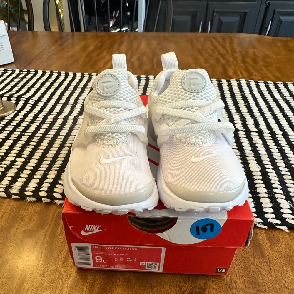 Nike kids Little Presto (TD) Triple White
